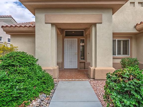 5th image of 78582 Dancing Waters Rd