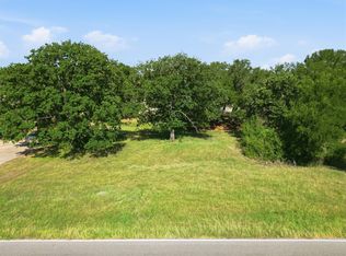 7012 Westover Dr, Granbury, TX 76049