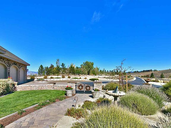 3rd image of 1390 Hawkins Peak Ct
