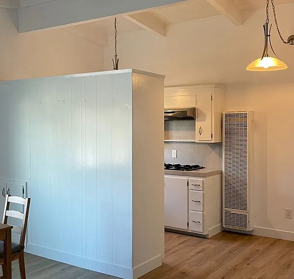 1401 Manhattan Beach Blvd — Photo 3