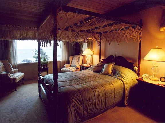Large master suite.