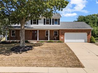 1702 View Pointe Ave, Louisville, OH