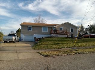 1977 Burbank Ave, Youngstown, OH 44509
