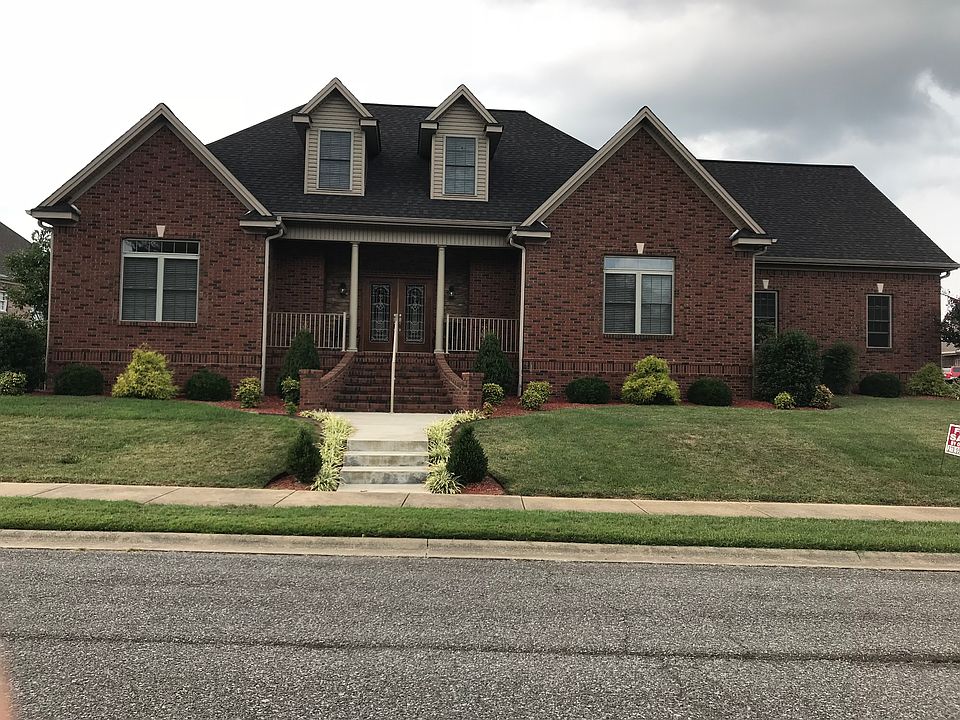 OPEN HOUSE SUNDAY 2 to 4