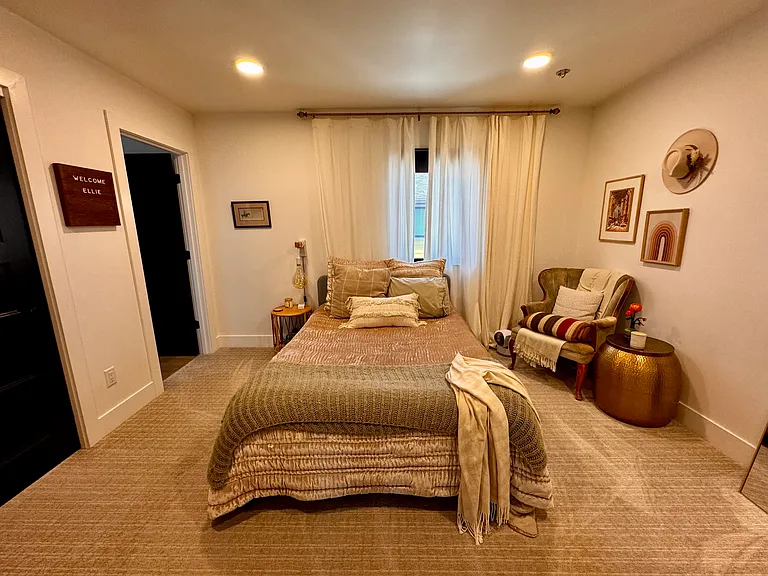 311 W Peach St #2 — Photo 7