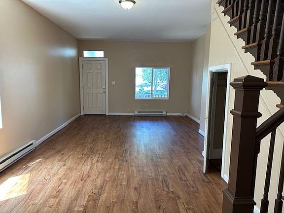 3rd image of 535 S 19th St Floor 1