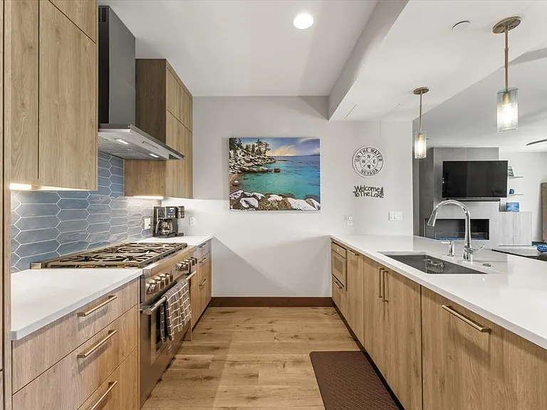 17 Beach Club Dr #207 — Photo 10