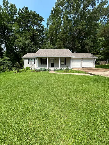 125 Oakwood Dr Photo 1
