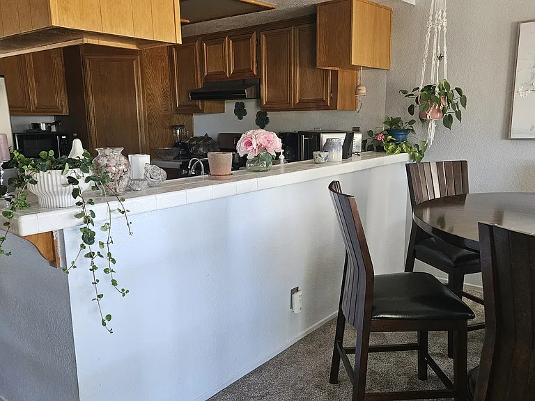 22427 Hurons Ave — Photo 5