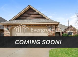 2305 Wayne Cutt Ave, Yukon, OK 73099