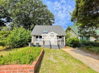 613 Delaware Ave, Hampton, VA 23661