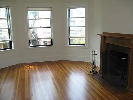 2 bed, 1.0 bath, $3,800 — Photo 2