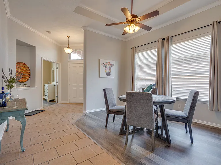 1105 Lone Pine Dr — Photo 6