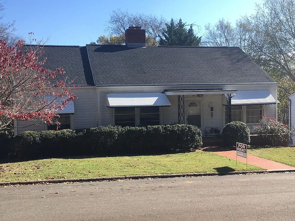 1st image of 303 Lynn St #A