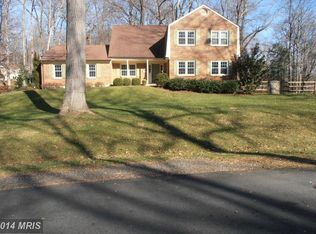 11802 Grenadier Ct, Fairfax Station, VA 22039