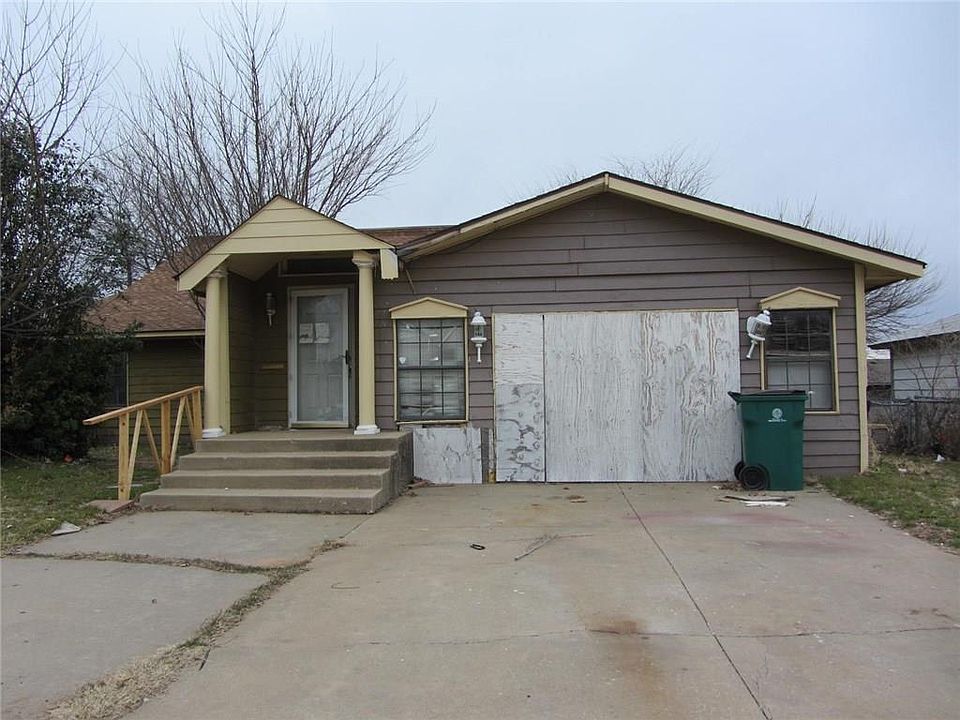 1st image of 1721 NE 53rd St