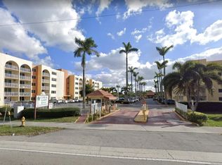 6990 NW 186th St, Hialeah, FL 33015