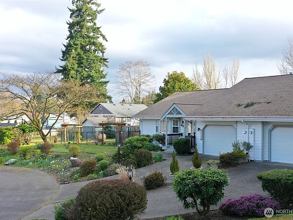 3rd image of 10724 92nd Street Ct SW