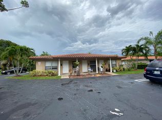 4117 Riverside Dr, Coral Springs, FL 33065