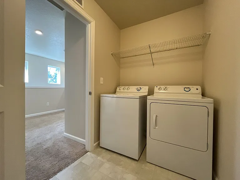 15995 NW French Ln — Photo 31