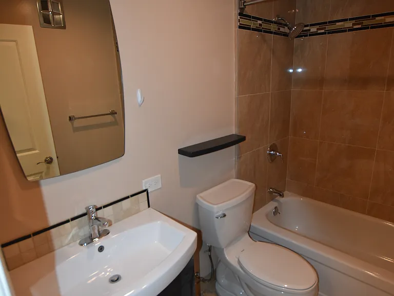 675 Sharon Park Dr #147 — Photo 14
