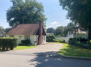 15 Willard St, Waltham, MA 02451