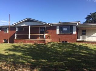 880 W Newberry Rd, Alma, AR 72921