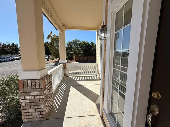 4th image of 5412 Piute Way