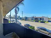 6128 N Cahuenga — Photo 4