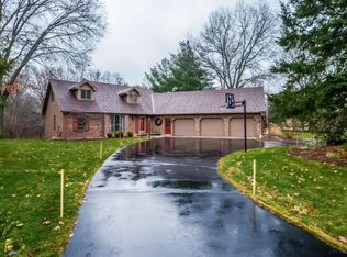 7463 Whispering Ridge St SE, Grand Rapids, MI 49546