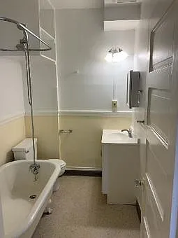 OR - 2311-2317 SE Hawthorne Blvd - KF - 2311 — Photo 12