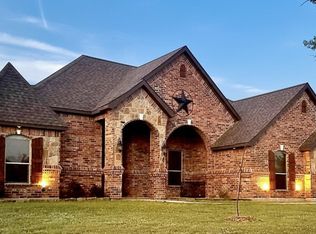 407 Miramar Cir, Weatherford, TX 76085
