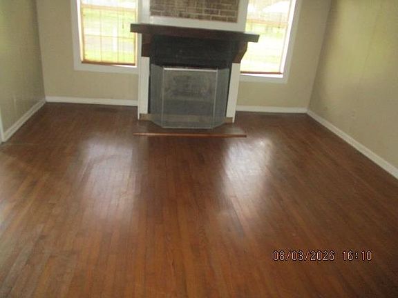 5th image of 200 County Road 1641 #1