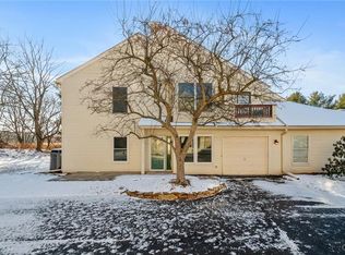 120 Lindfield Cir, Macungie, PA 18062