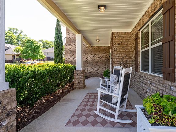 4th image of 228 Montalcino Way