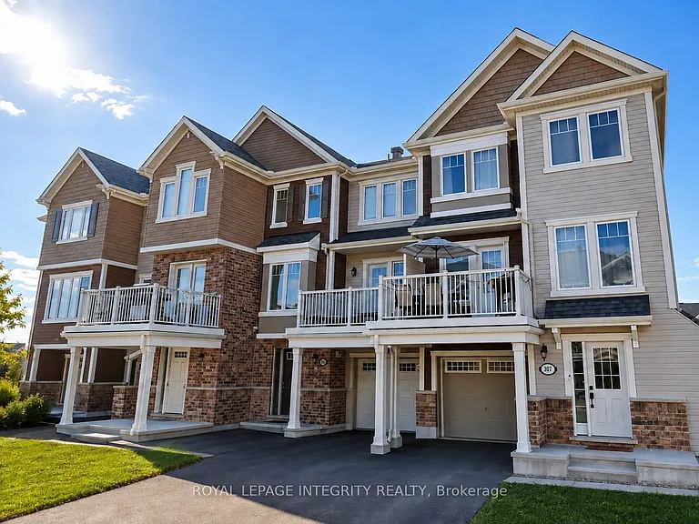 307 Pumpkinseed Cres — Photo 1