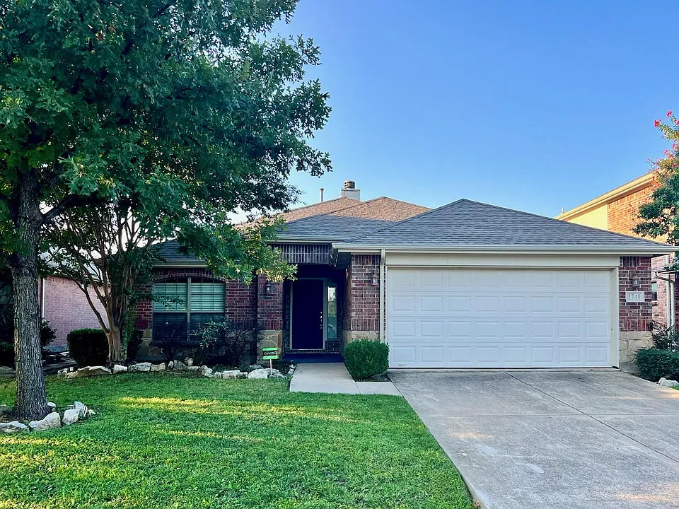 1740 Kittyhawk Dr
