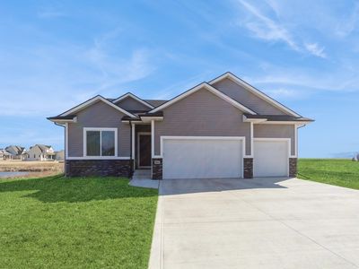 604 Fair View Dr, Dallas Center, IA, 50063