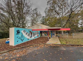 633 Cullman Rd, Arab, AL 35016