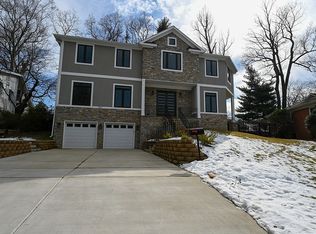 5856 Marbury Rd, Bethesda, MD 20817