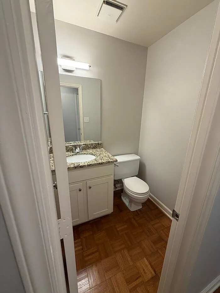 3 bed, 2.5 bath, 1917 sqft, $2,450 — Photo 4