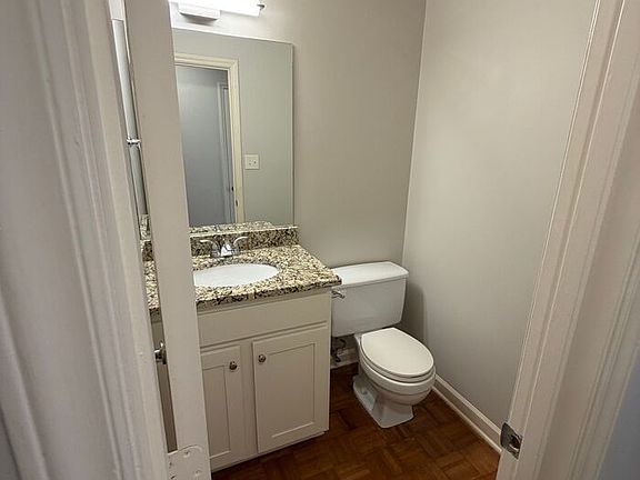4th image of 6648 Bunker Hill Cir
