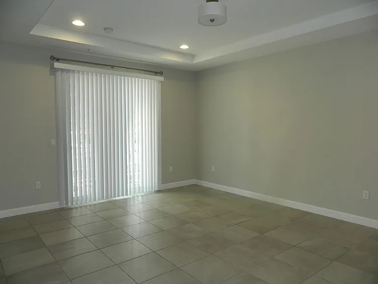 1330 Bolton Pl — Photo 8
