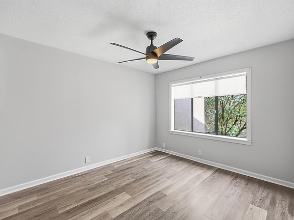 4th image of 1100 Wedge Way #68