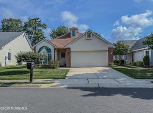 1604 Lacebark Rd, Toms River, NJ 08755