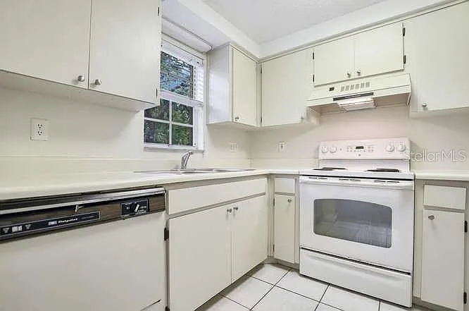2690 Coral Landings Blvd #415 — Photo 6