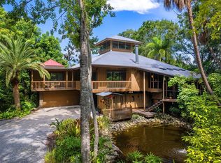 2613 Temple St, Sarasota, FL 34239