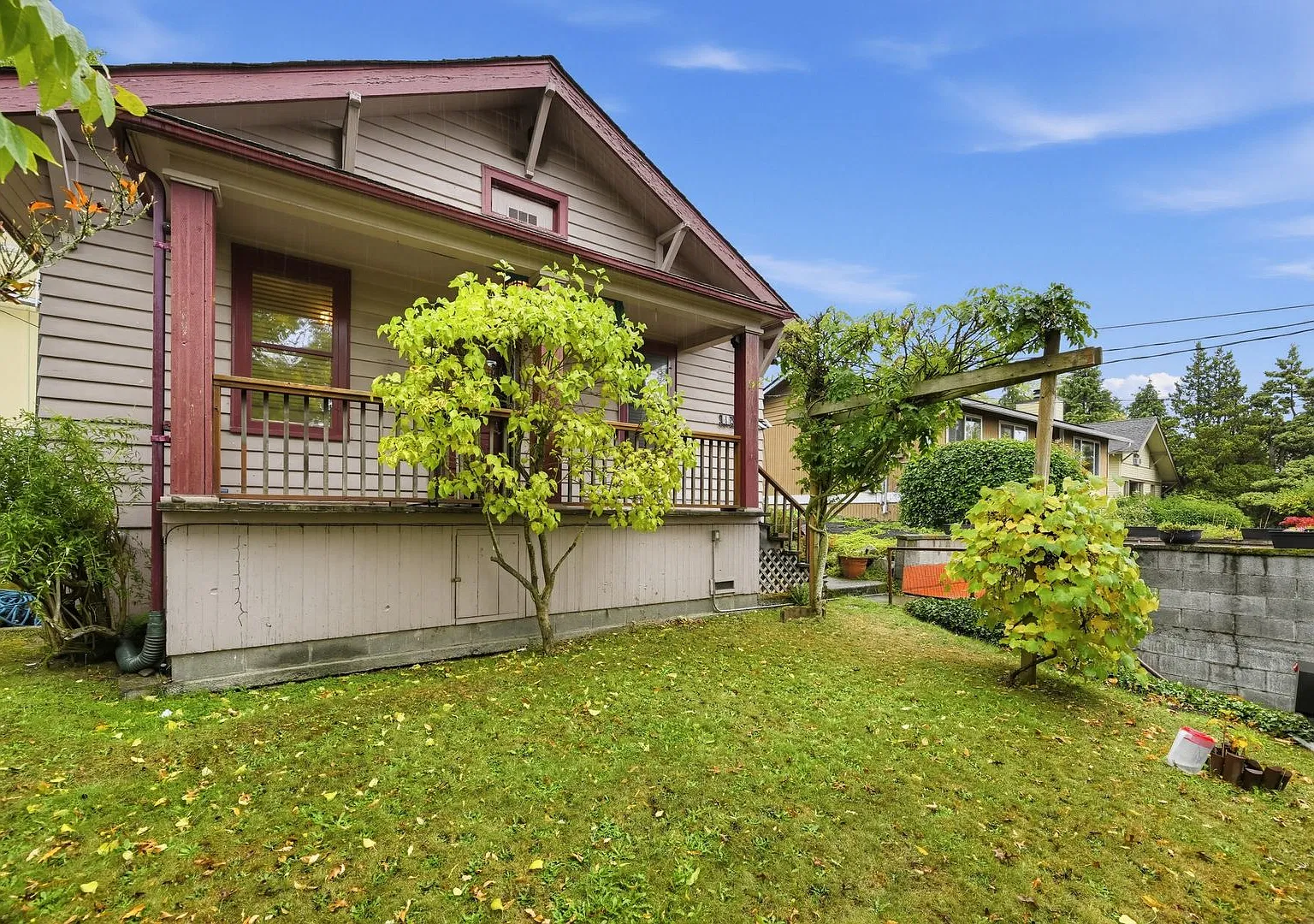2Bd/1Ba Seattle Home — Photo 1