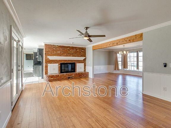 3rd image of 4712 NW 65th St