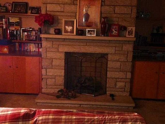 4th image of 2317 Seneca Ln